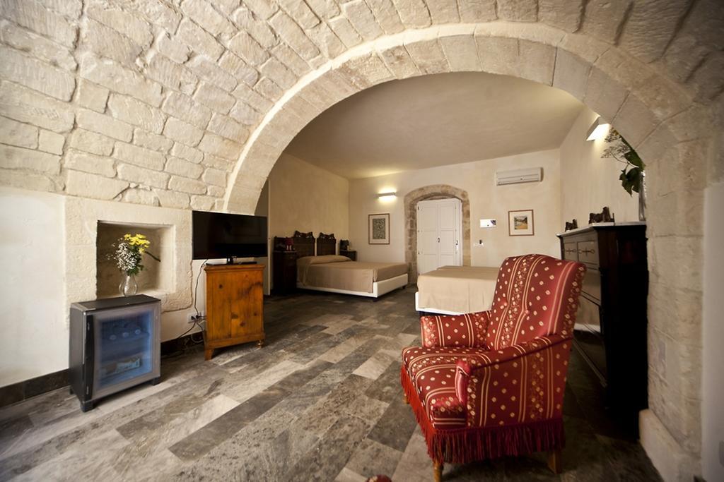 Hotel Dell'Orologio Рагуза Экстерьер фото